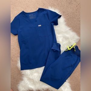 Figs ELECTRIC BLUE SET XXS Catarina Scrub Top XXS Regular Zamora Joggers
